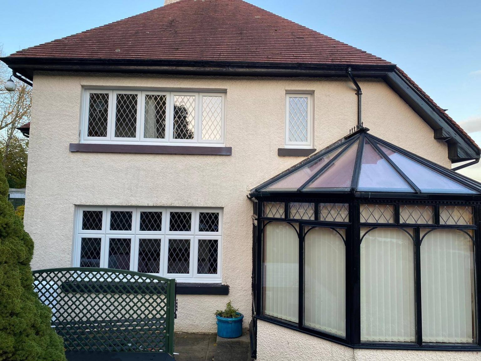 White uPVC Windows Dummy non opening Sash Diamond Lead 7 Sapphire Windows