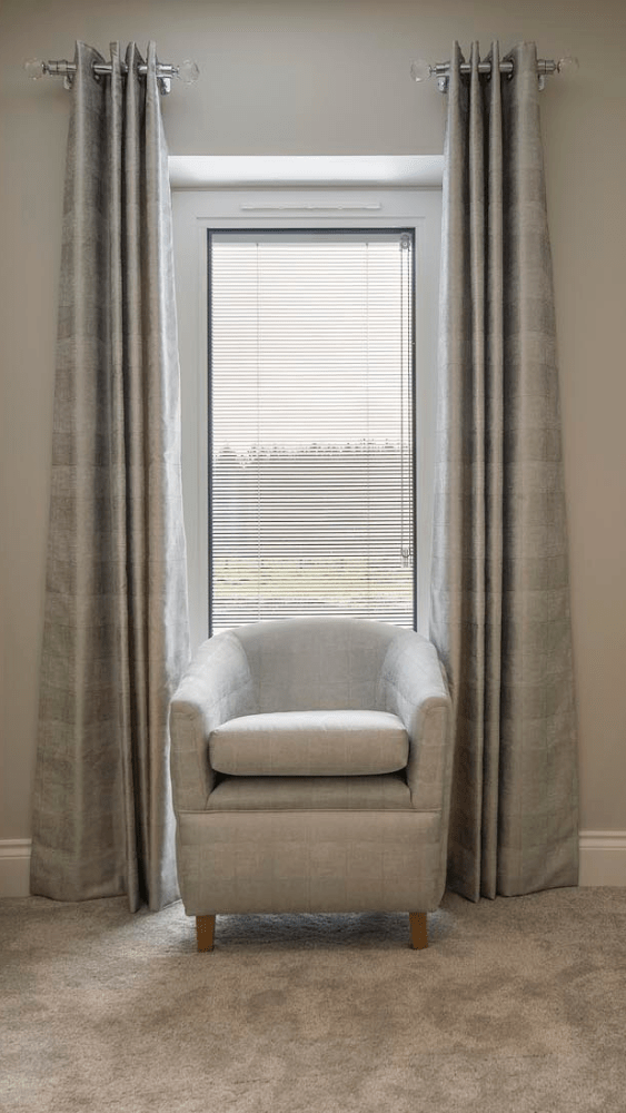 Maintenance-free integral blinds sealed inside double glazed windows.