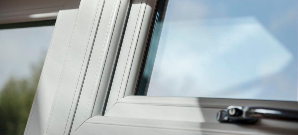 heritage sash windows, sculptured sash windows, traditional sash windows, triple glazing, double glazing, energy-efficient windows, uPVC windows, period properties